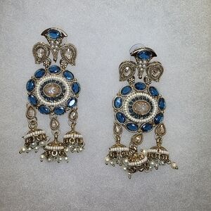 Elegant Blue and Gold Dangle Earrings